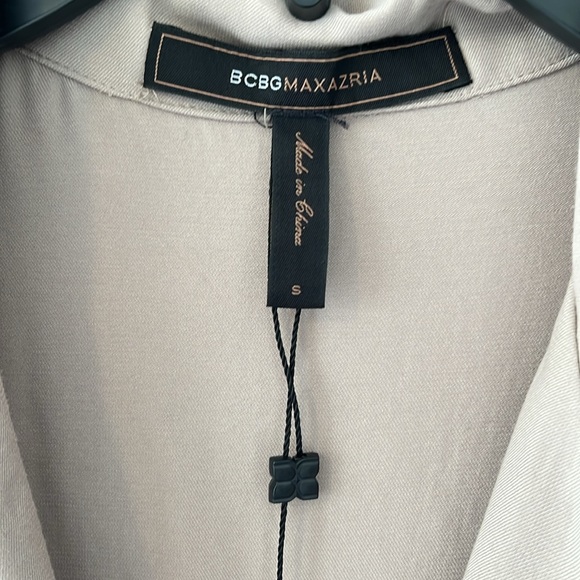 Elegant Tan Sleeveless Jumpsuit - Picture 3 of 4